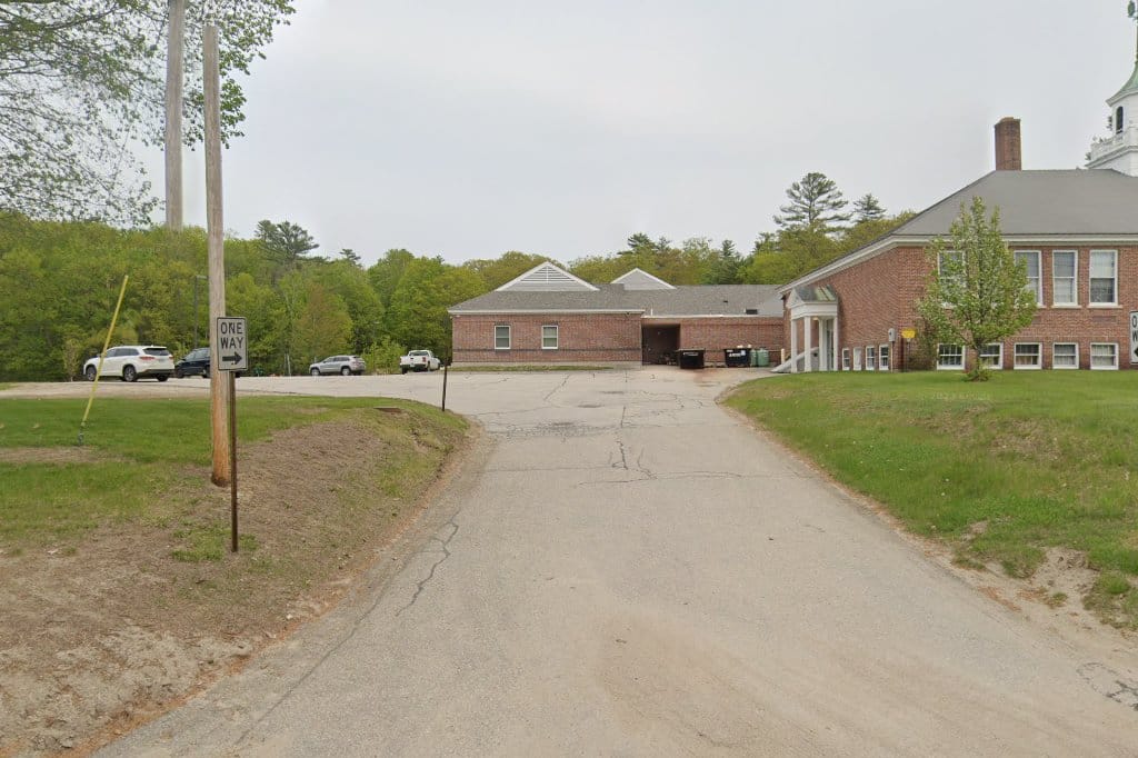 Tuftonboro Central School