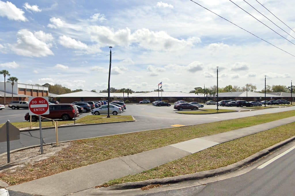 Greenwood Lakes Middle School