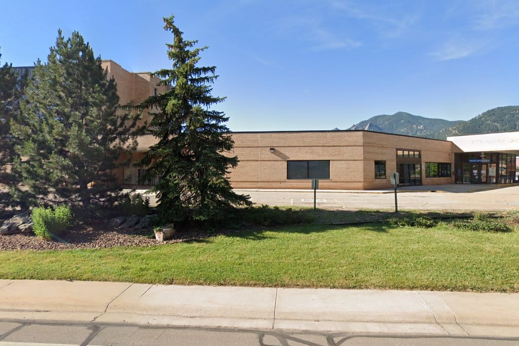 Boulder Community Hospital Library