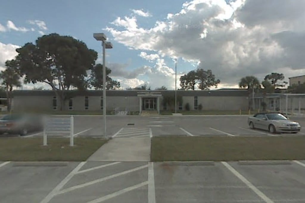 Beacon High School