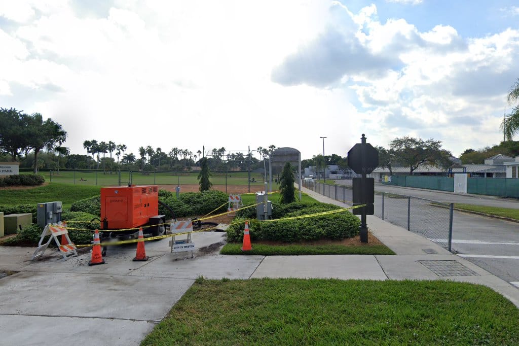Country Isles Elementary School