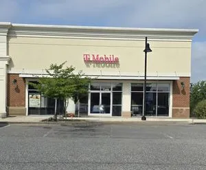 T-Mobile Hull St and Hancock Village
