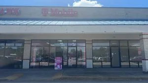 T-Mobile Iron Bridge Rd & S Chalkley Rd