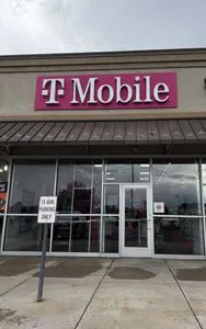 T-Mobile Cheyenne Marketplace