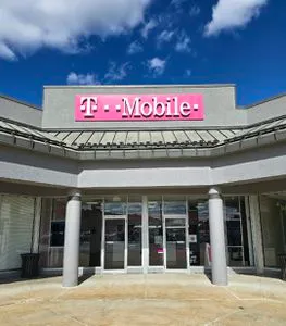 T-Mobile Plank Road Commons