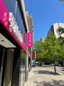 T-Mobile State & Cedar