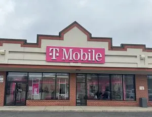 T-Mobile Irving & Forest Preserve