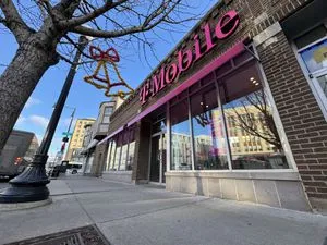 T-Mobile Irving Park & Cicero