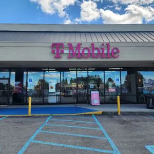 T-Mobile Conston Ave & Spradlin Farm Dr
