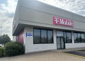 T-Mobile 28th & Cicero
