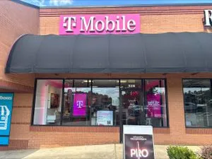T-Mobile N Cobb Pky & Acworth Due West