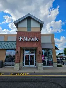 T-Mobile Rt 130 & Cinnaminson Ave