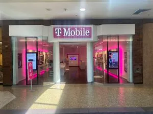T-Mobile Sunrise Mall