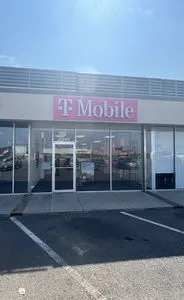 T-Mobile S Georgia St & S Austin St