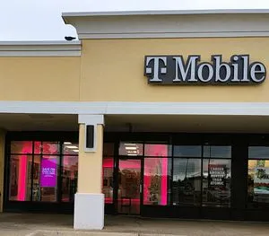 T-Mobile Sw 45th Ave & Bell St
