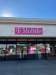 T-Mobile Westgate Pkwy & Soncy Rd