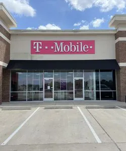 T-Mobile State Hwy 6 & Arrington Rd