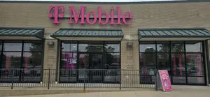 T-Mobile BRdway Bluffs Dr & Trimble Rd