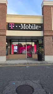 T-Mobile Jericho Tpke Commack