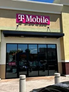 T-Mobile 91 & Alameda