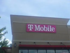 T-Mobile Concord Mills Blvd & Thunder Rd Nw