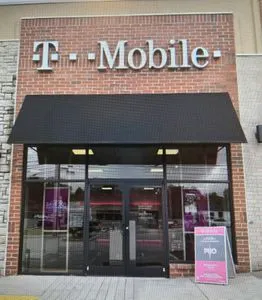 T-Mobile S Jefferson Ave & Minnear St
