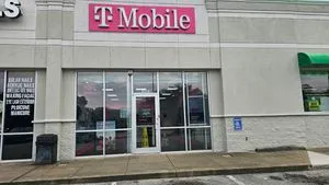 T-Mobile 7th Ave & S 34th Street