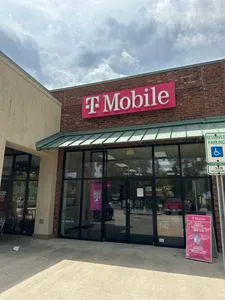 T-Mobile Hwy 21 Market Place