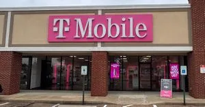 T-Mobile Covington Commons