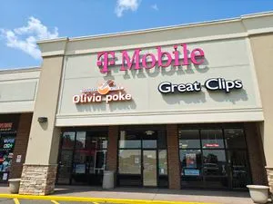 T-Mobile Shunpike Rd & West St
