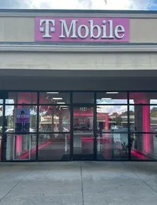 T-Mobile Shops of Intrntl Place Plz