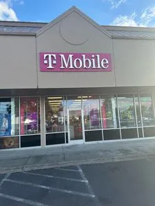 T-Mobile Ellendale Ave & Kings Vly Hwy