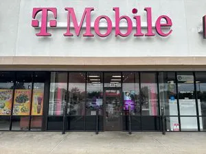 T-Mobile Buckner & Scyene