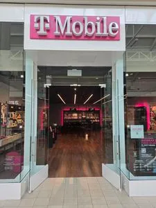 T-Mobile Danbury Fair