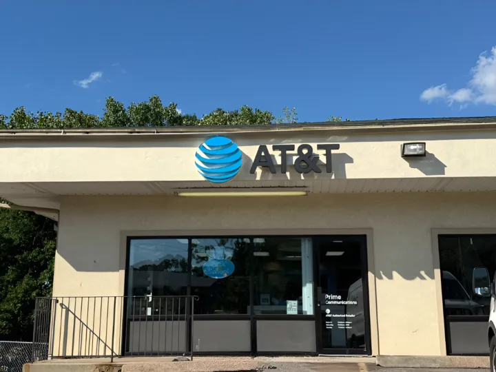 AT&T Store Waterbury - Waterbury