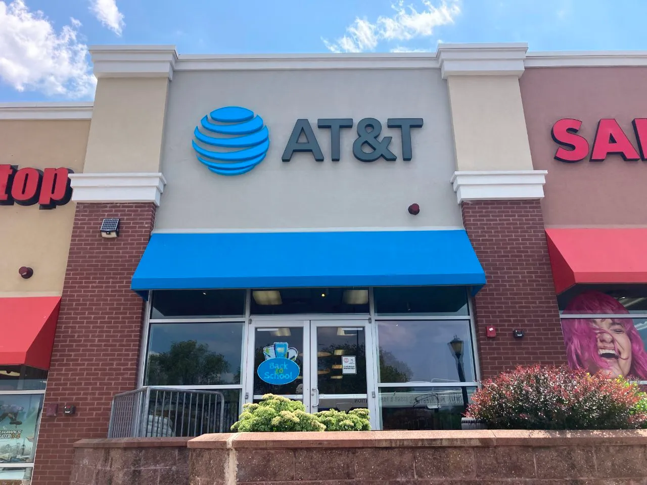AT&T Store Hartford - Charter Oak Shopping Center