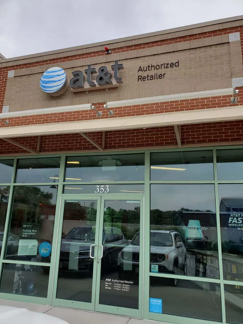 AT&T Store Cambridge - Freshpond Pkwy