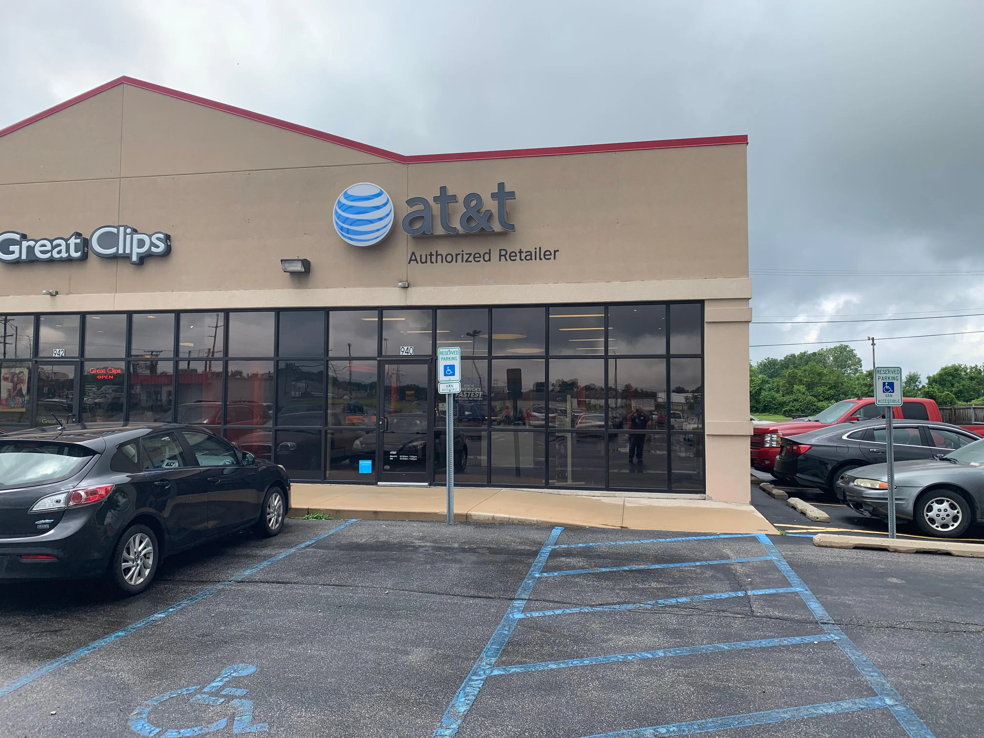AT&T Store New Haven - Lincoln Hwy