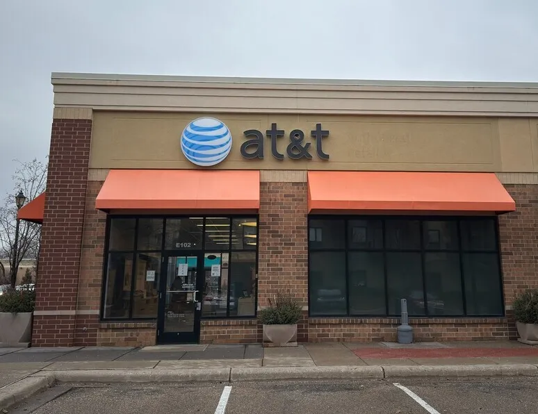 AT&T Store Minneapolis - Silver Lake Village