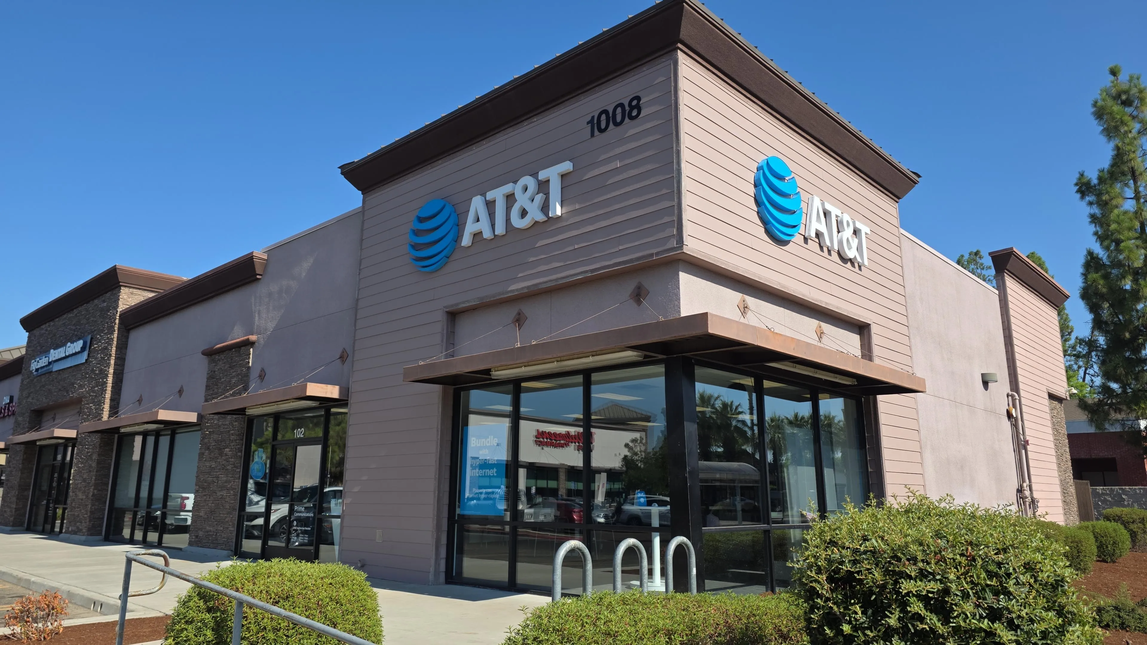 AT&T Store Fresno - Fig Garden
