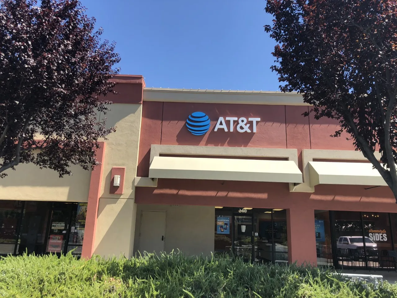 AT&T Store Concord - Clayton