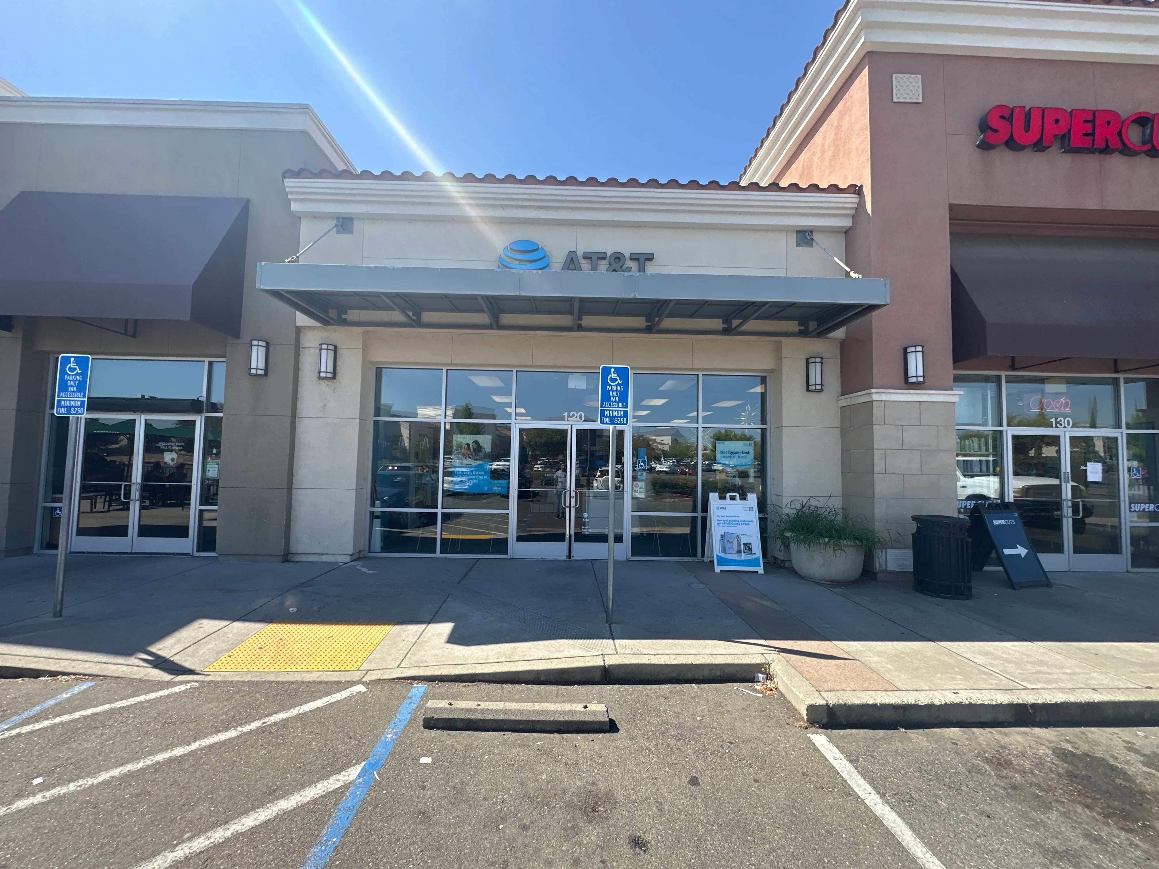 AT&T Store Lincoln - Ferrari Ranch Road