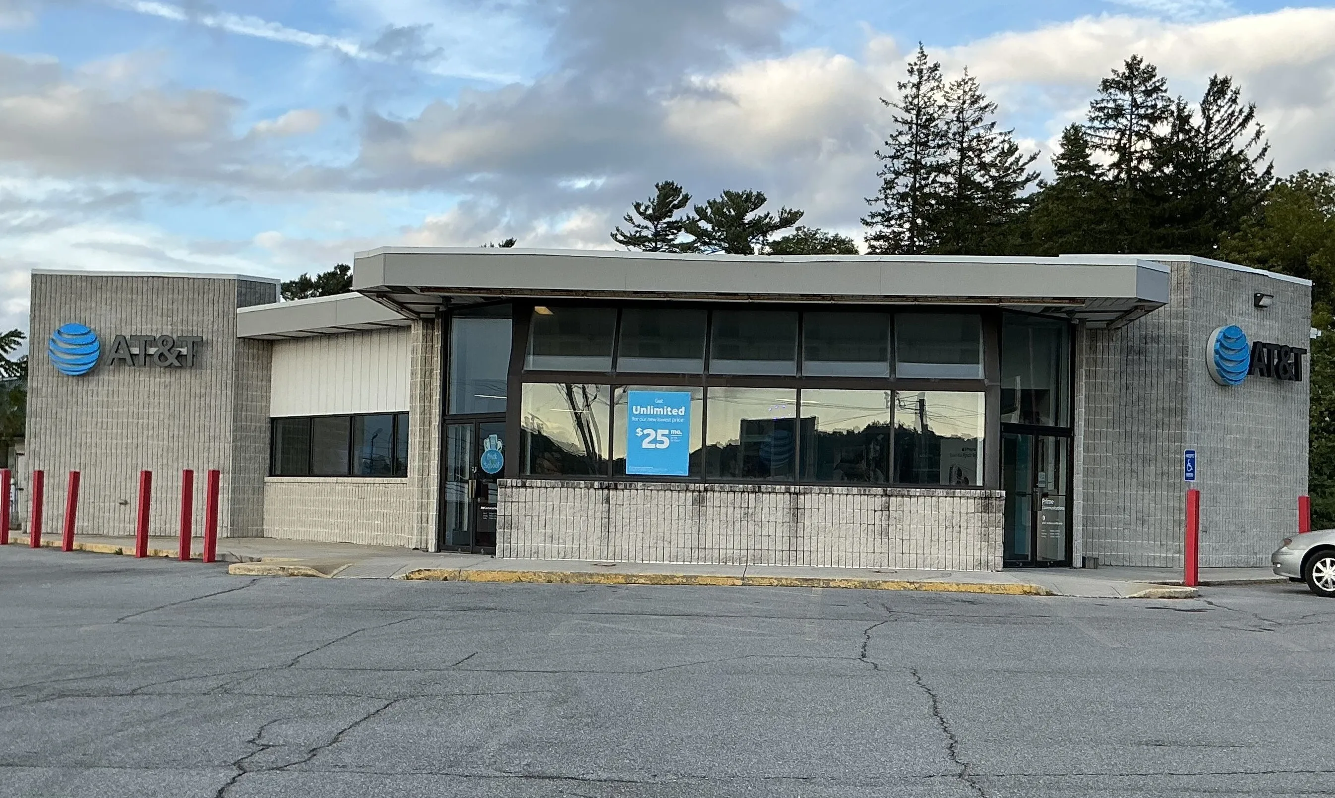AT&T Store Somerset - N Center Ave