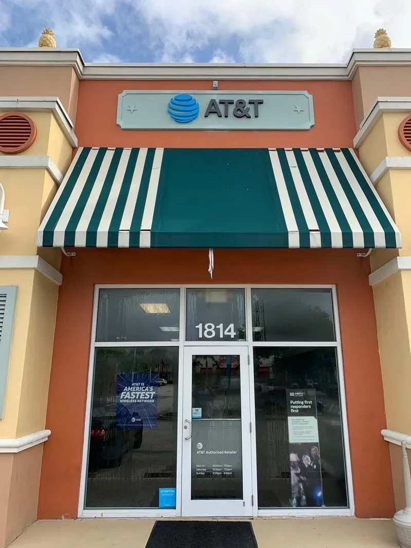 AT&T Store Fort Lauderdale - South Harbor Plaza