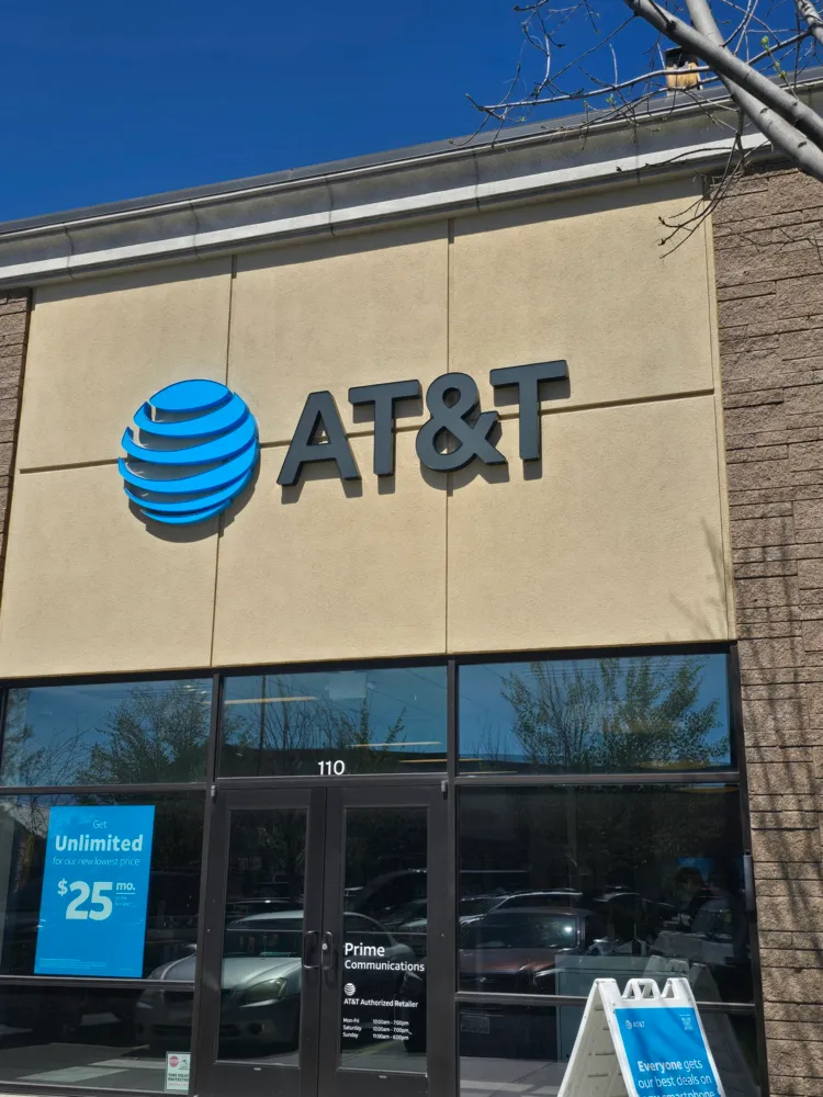 AT&T Store Redmond - Redmond