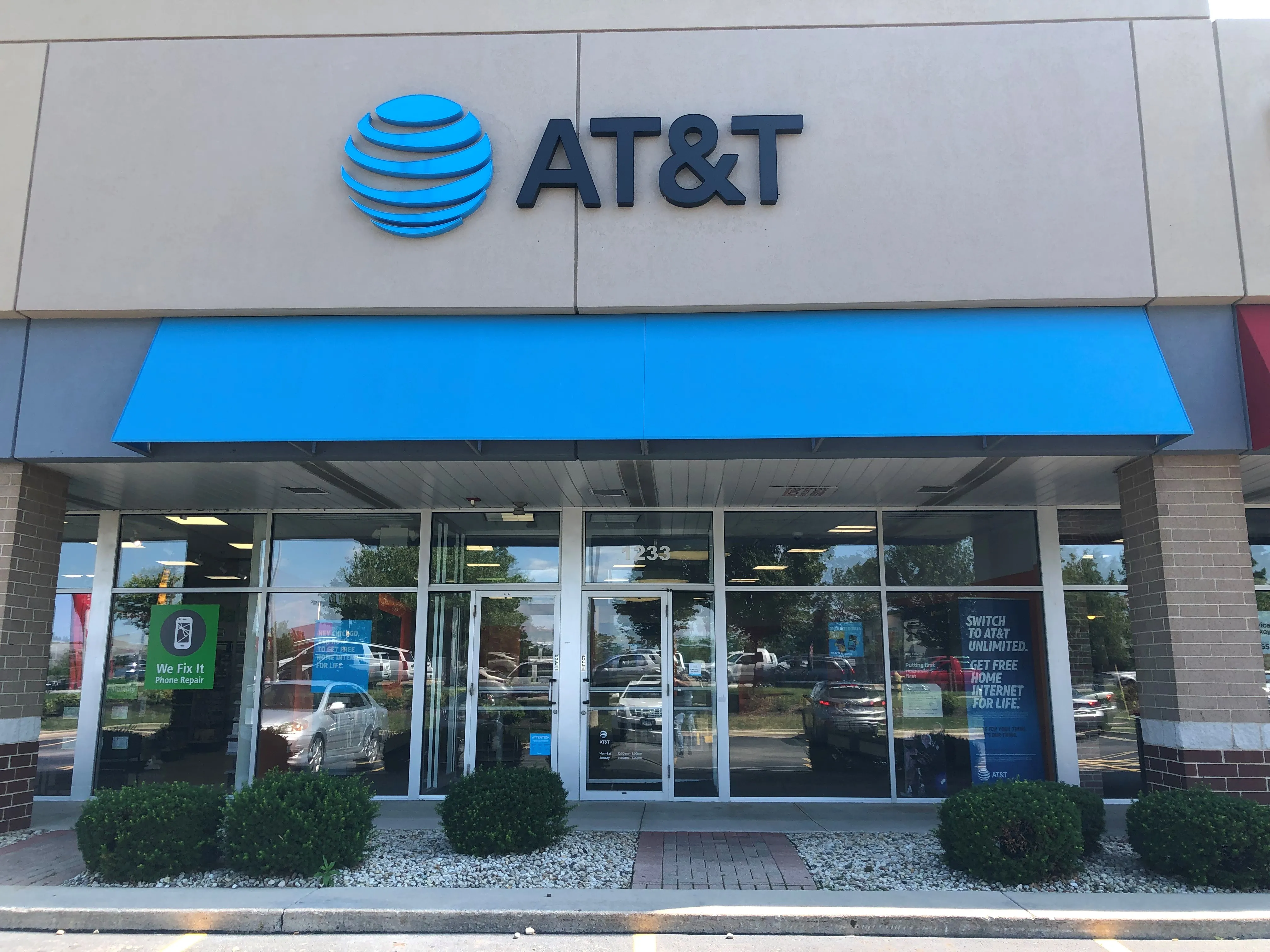 AT&T Store Bolingbrook - Boughton Rd