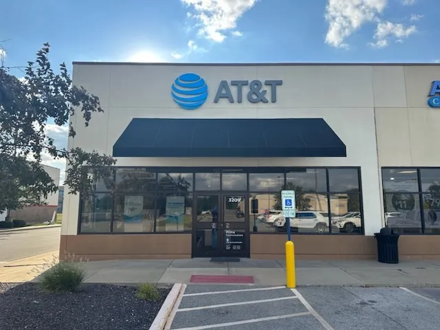 AT&T Store Springfield - Southwest Plaza Iii
