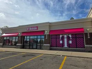 T-Mobile Sycamore Rd & Barber Greene Rd