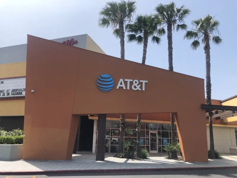 AT&T Store Riverside - Spectrum