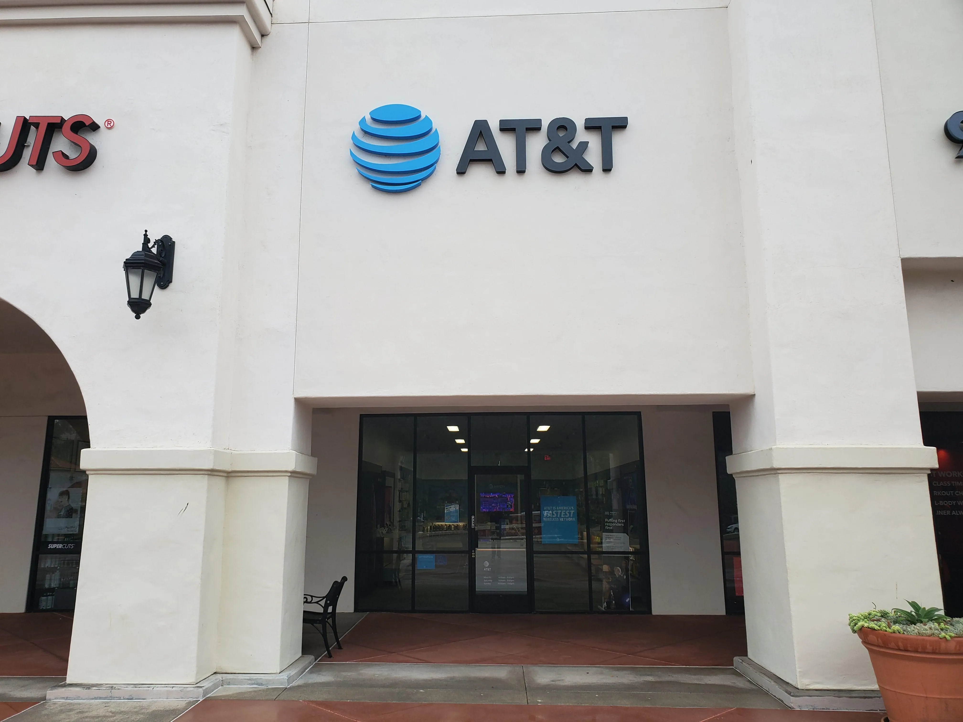 AT&T Store San Clemente - Plaza Pacifica